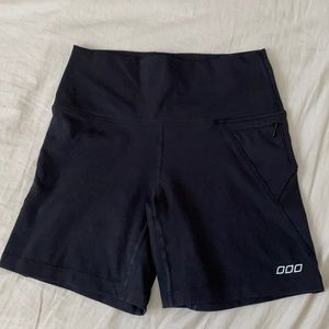 Lorna Jane  biker shorts